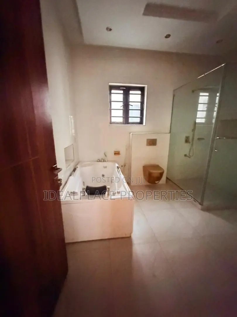 4bdrm Duplex in GRA Phase 2 Shangisha for sale