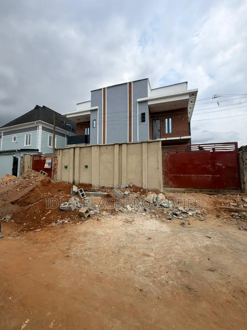 3bdrm Duplex in Fagba for sale