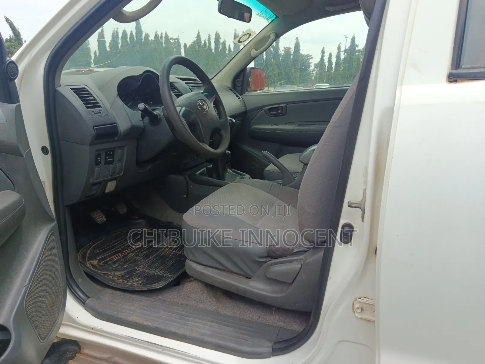 Toyota Hilux 2012