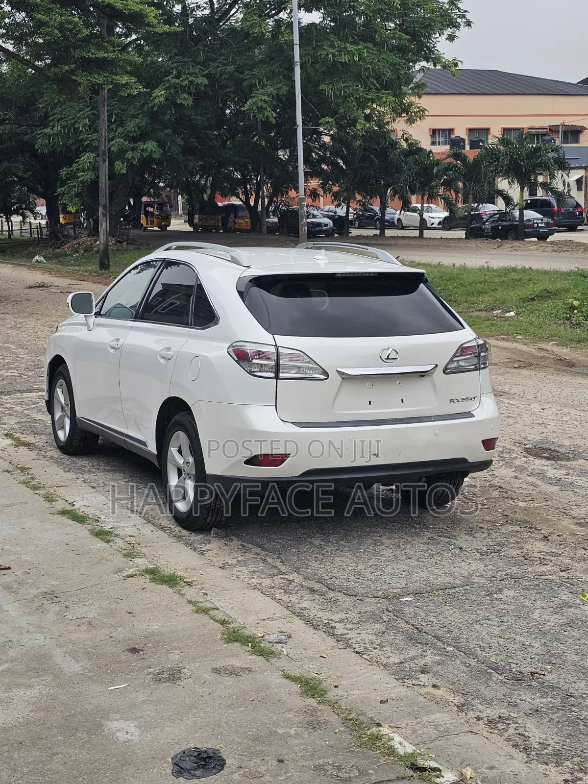 Lexus RX 350 FWD 2012 White
