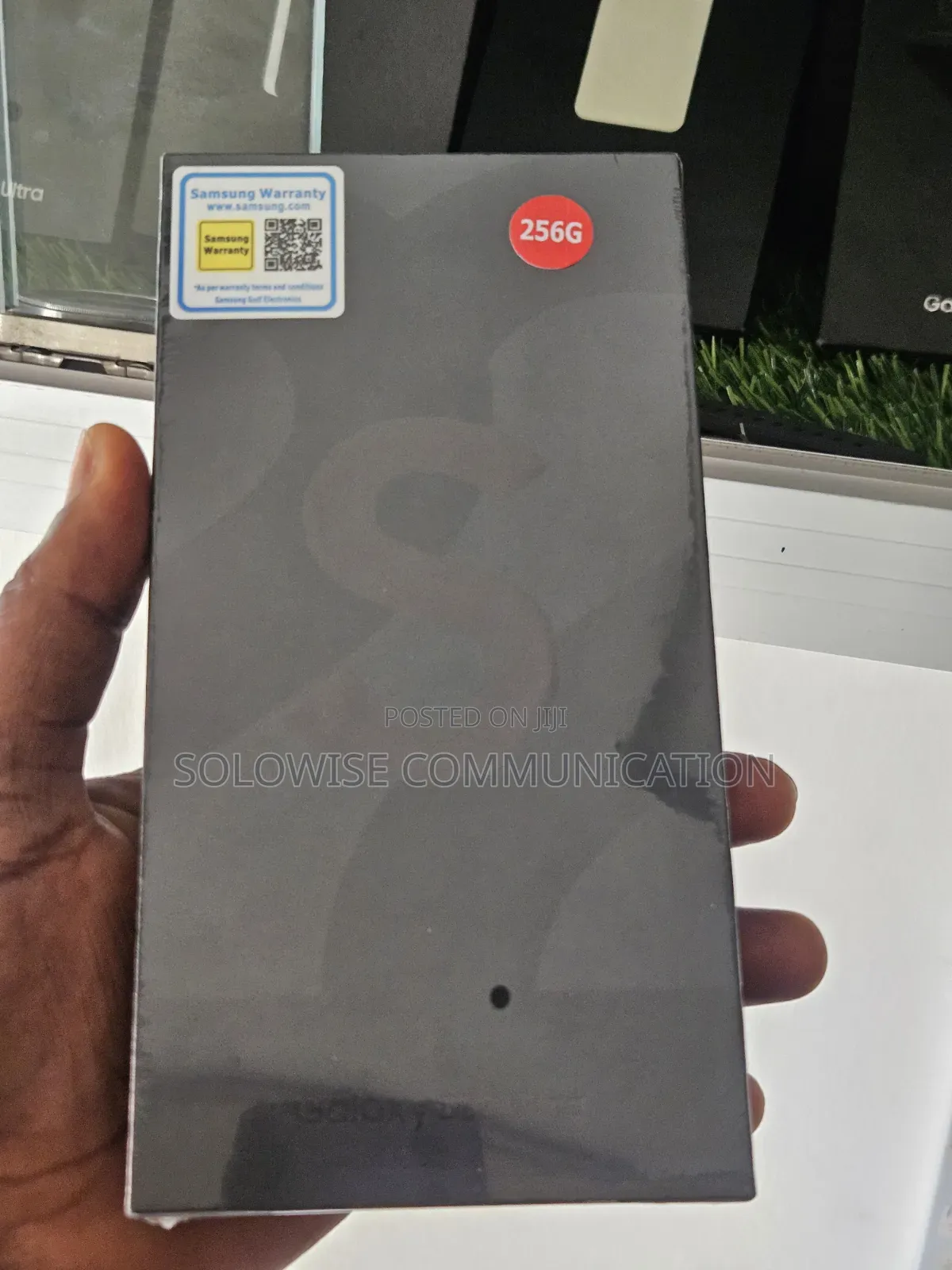New Samsung Galaxy S22 Ultra 5G 256 GB Black