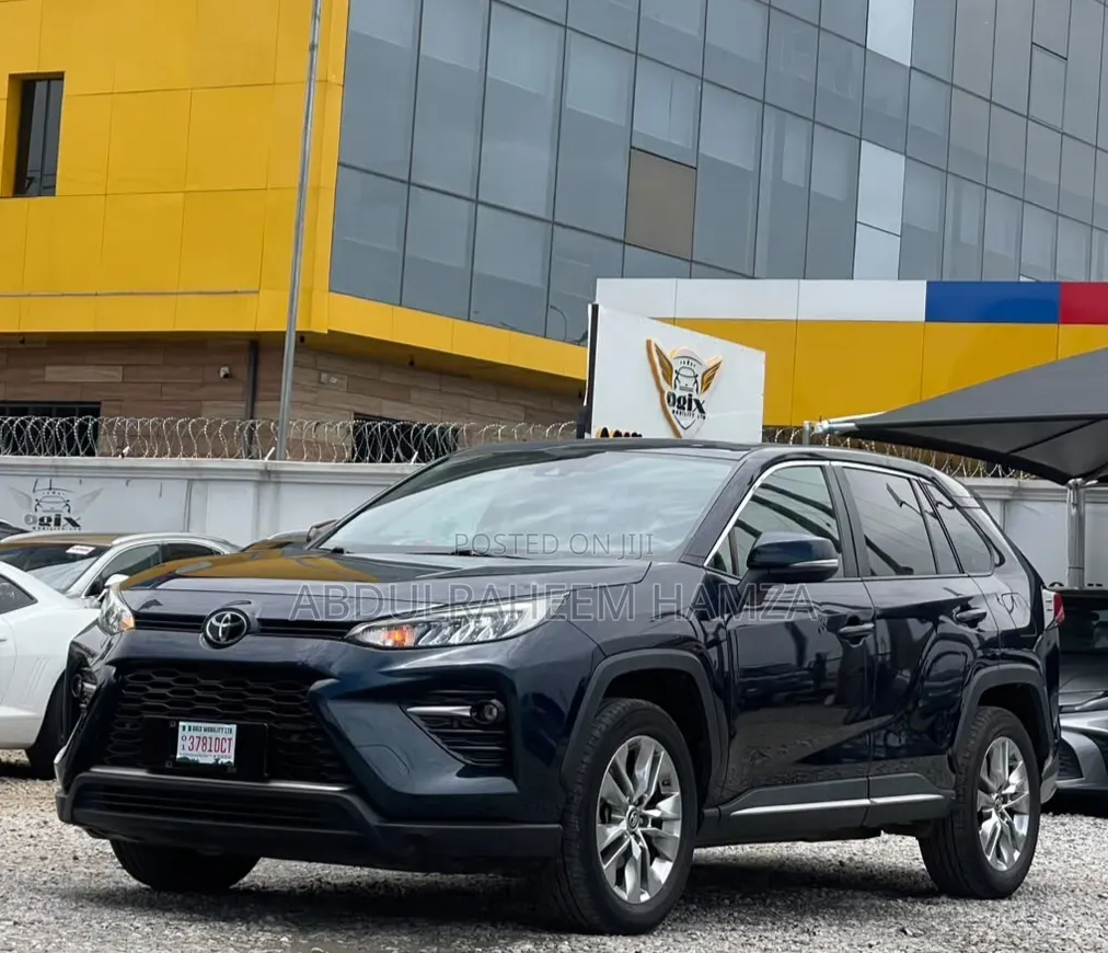 Toyota RAV4 2023 Black