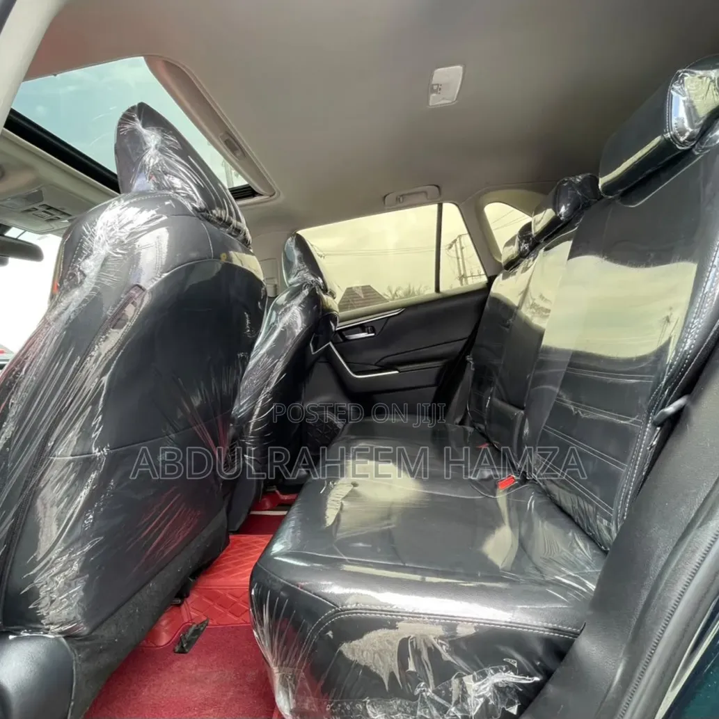 Toyota RAV4 2023 Black