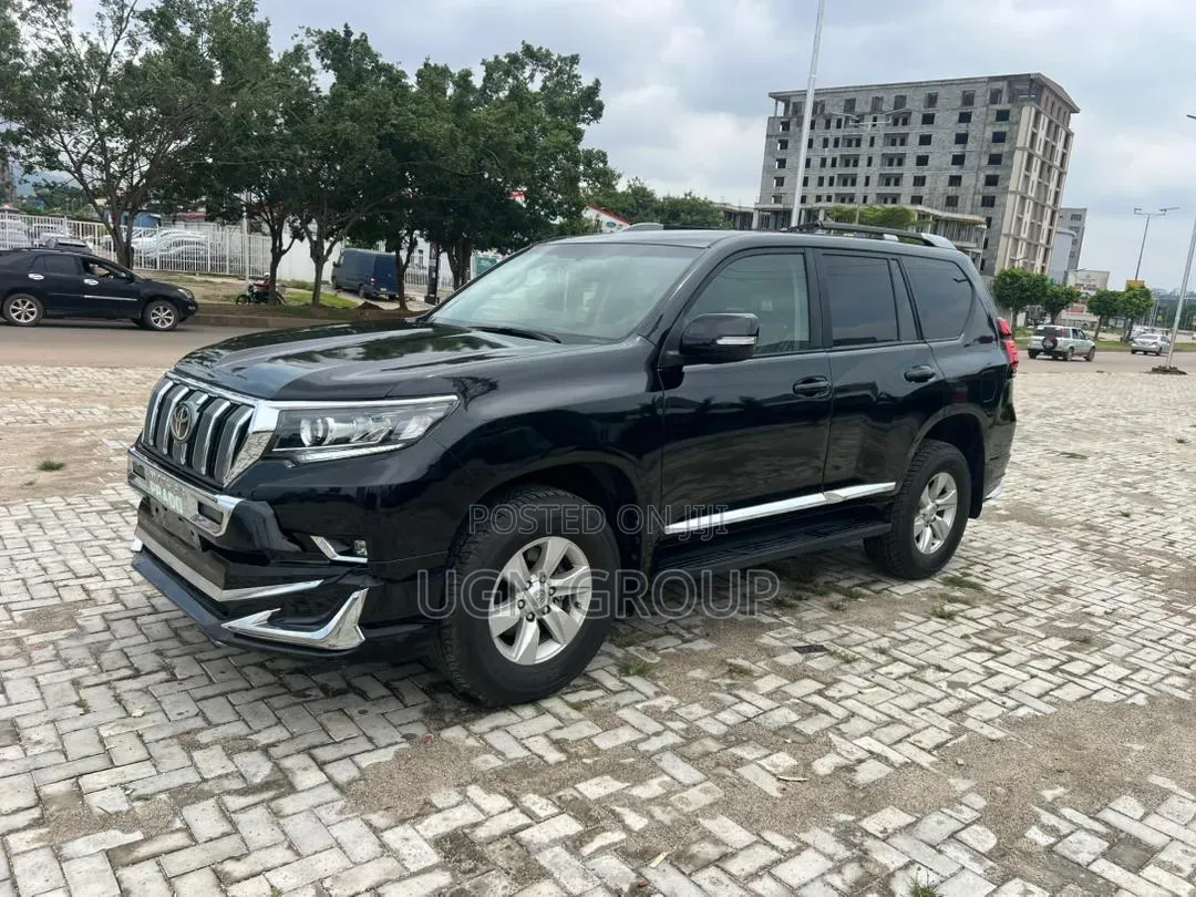 Toyota Land Cruiser Prado 2020 Black
