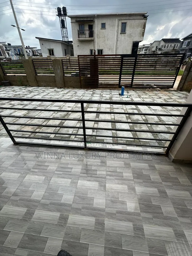2bdrm Apartment in Von Axis, Lugbe District for rent