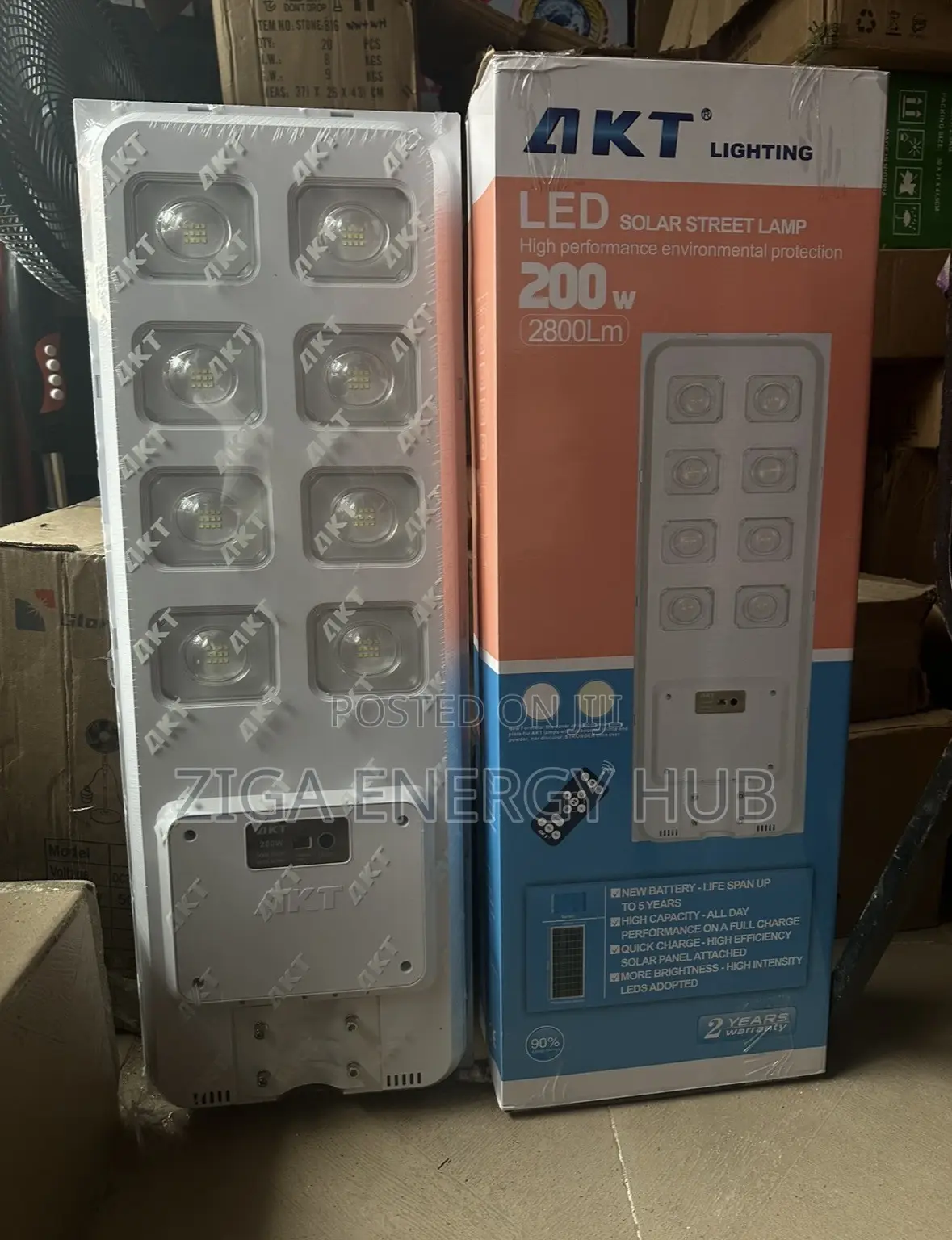 200w AKT Solar Street Light