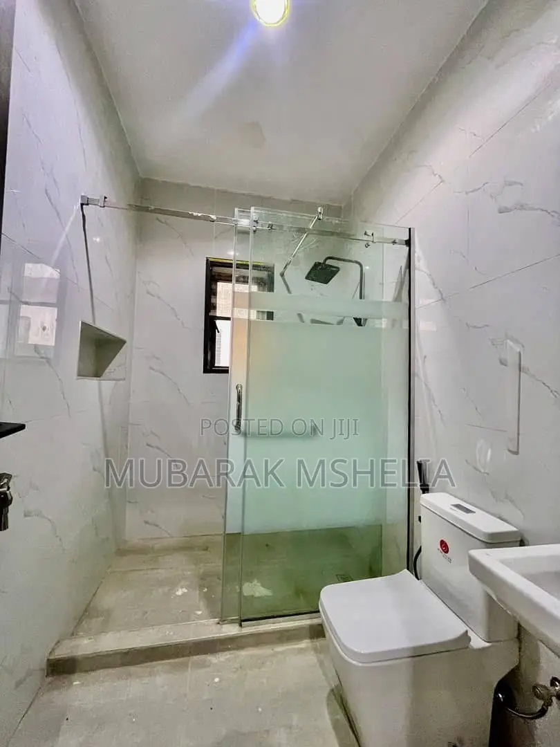 4bdrm Duplex in Jahi for sale