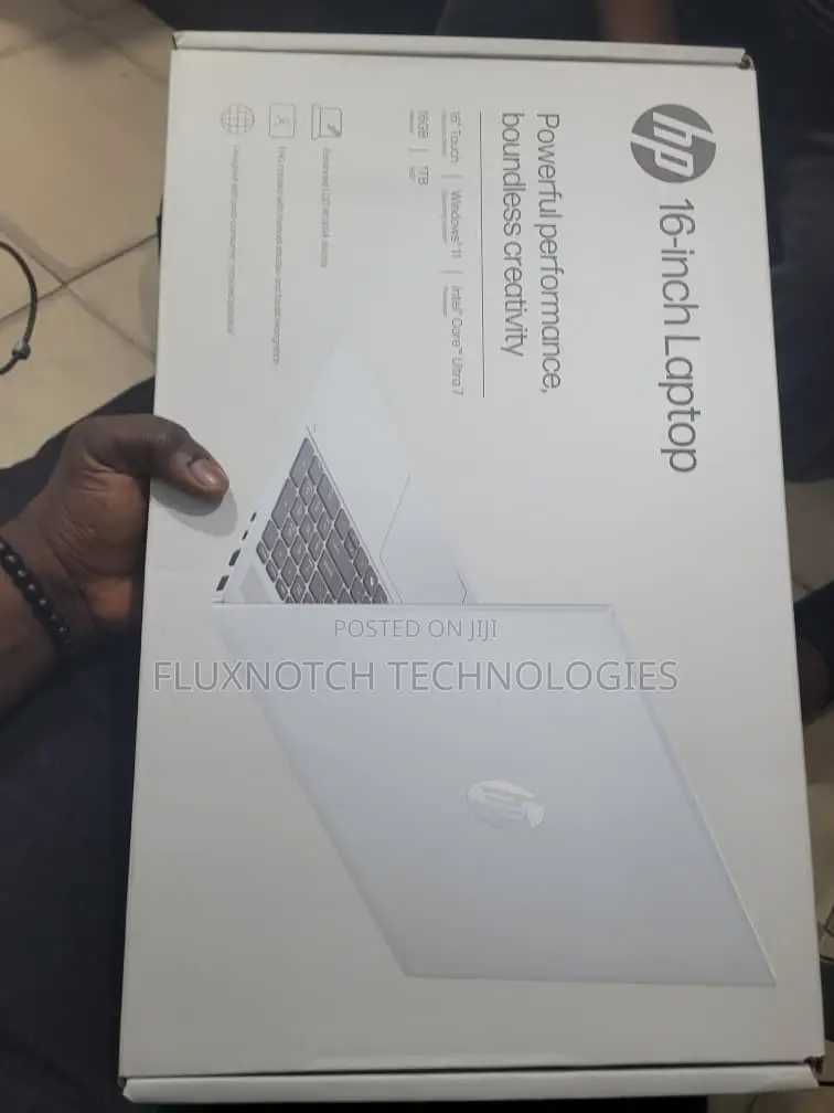 New Laptop HP OmniBook 5 16" 16GB Intel Core Ultra 7 SSD 1T