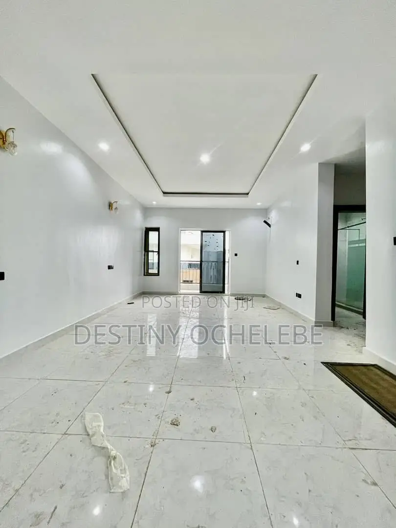 4bdrm Duplex in Jahi By Gilmor for sale