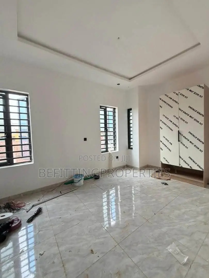 3bdrm House in Lagos State for sale
