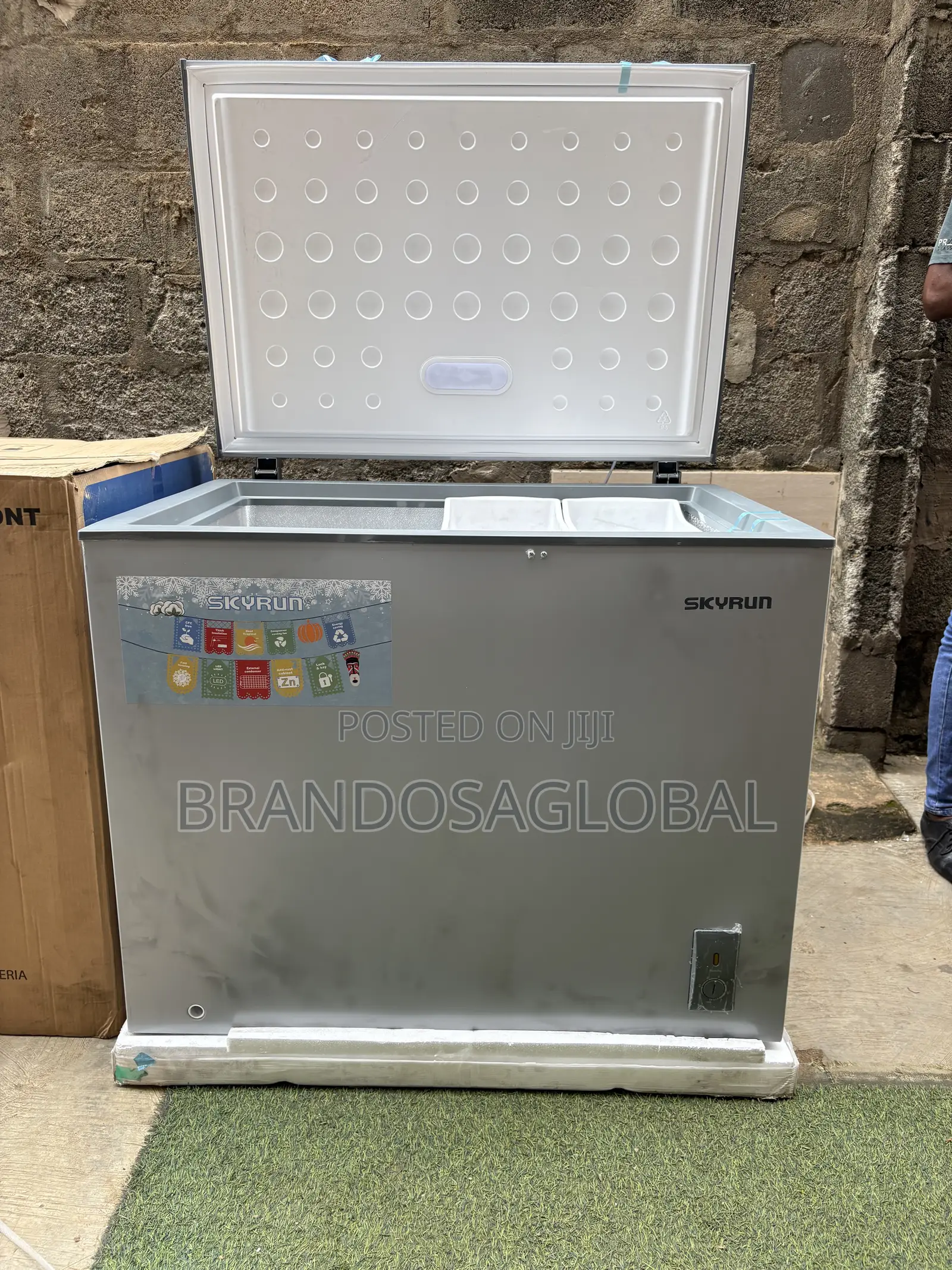 SkyRun BD-260A Deep Chest Freezer for Home