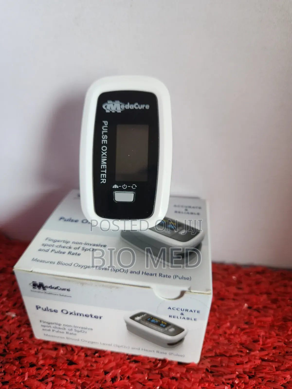Medacure Fingertip Pulse Oximeter — Know Your Numbers at a Glance