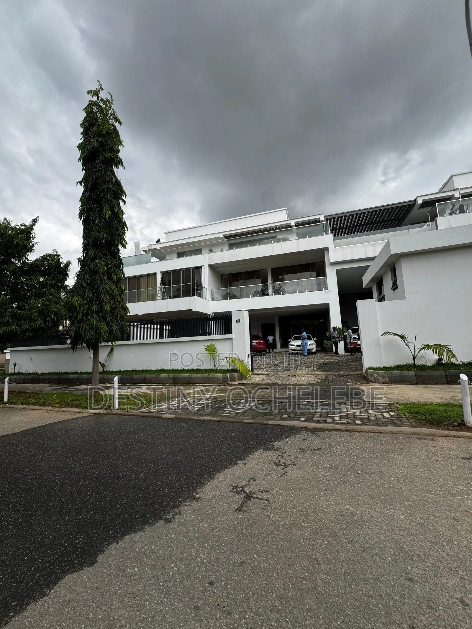 4bdrm Duplex in Maitama for rent
