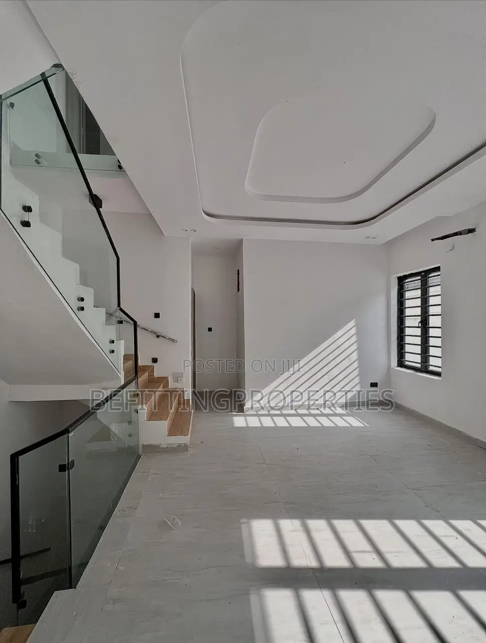 5bdrm House in Lekki for sale