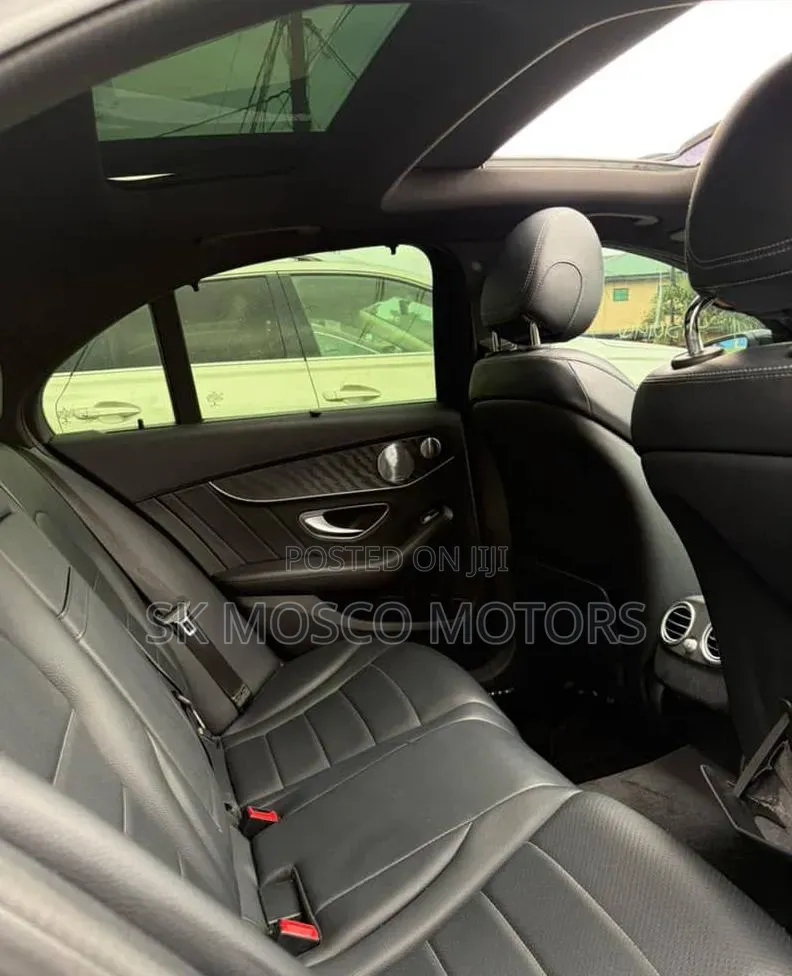 Mercedes-Benz C400 4Matic AWD Sedan (3.0L V6 7A) 2015 Black