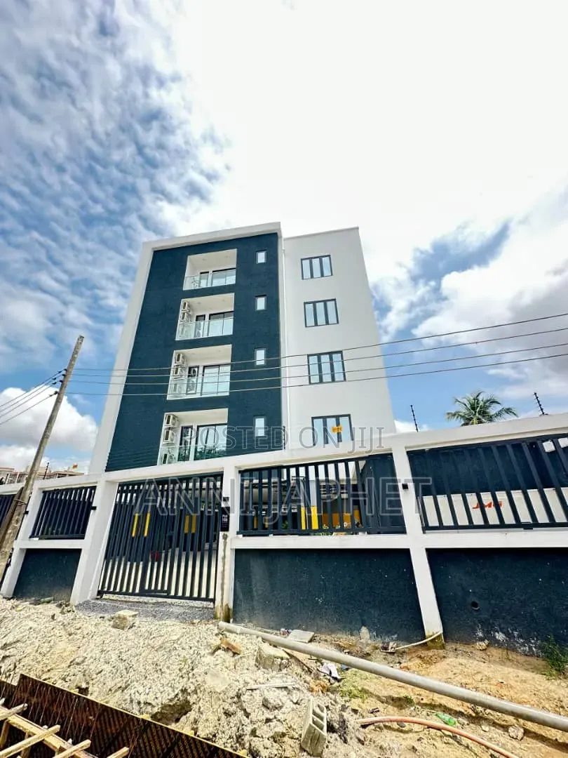 3bdrm Block of Flats in Ikoyi for sale