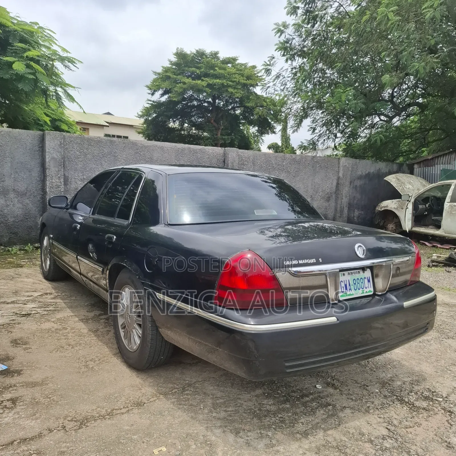 Mercury Grand Marquis LS 2010 Black