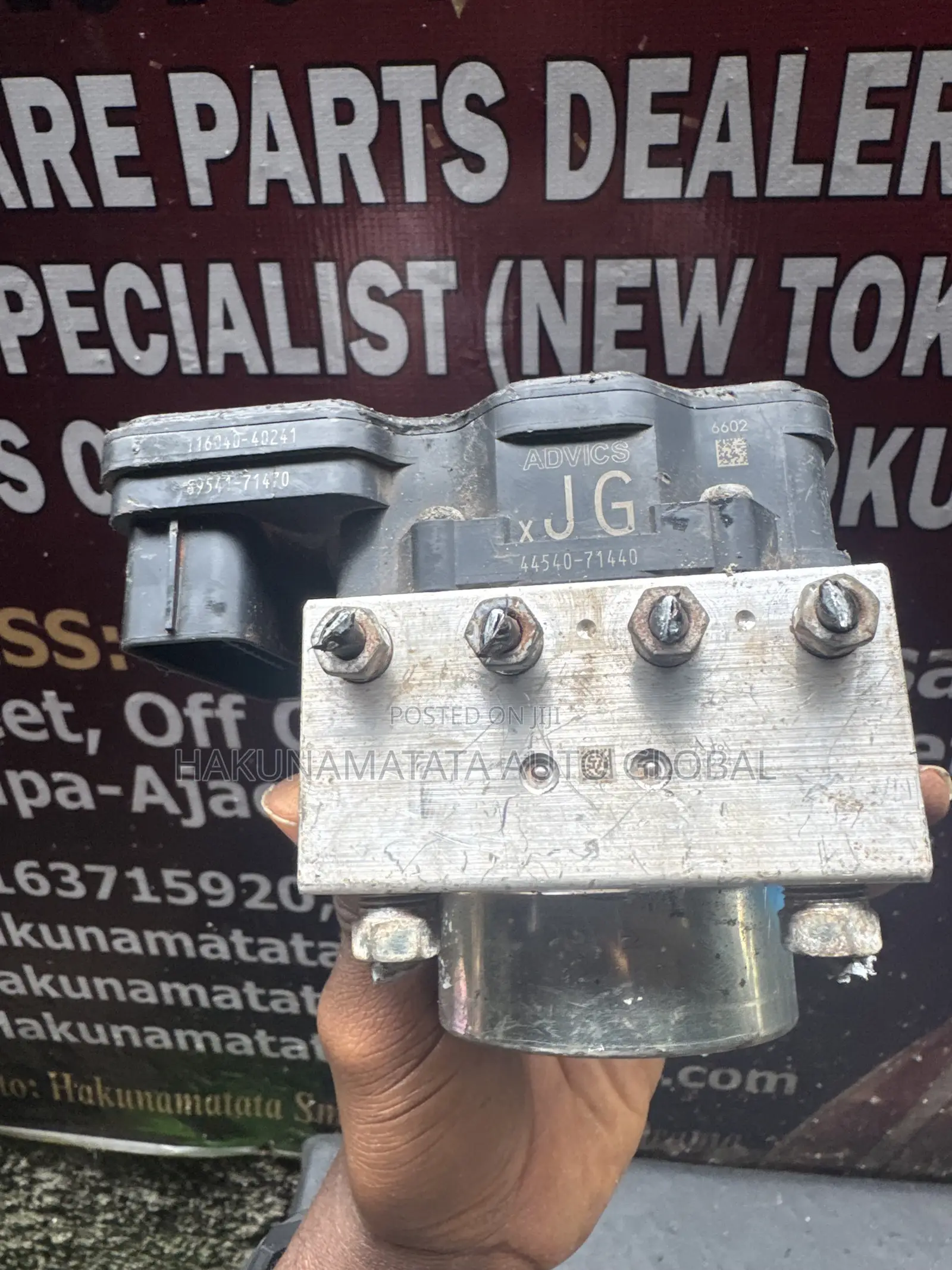 Toyota Hilux 2016–2017 ABS Actuator & Control Module