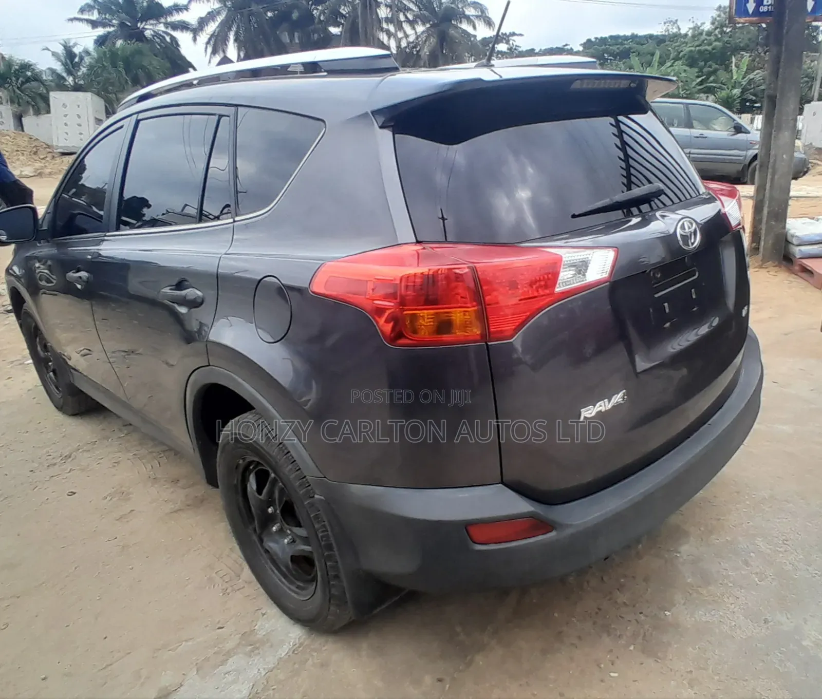 Toyota RAV4 LE 4dr SUV AWD (2.5L 4cyl 6A) 2014 Brown