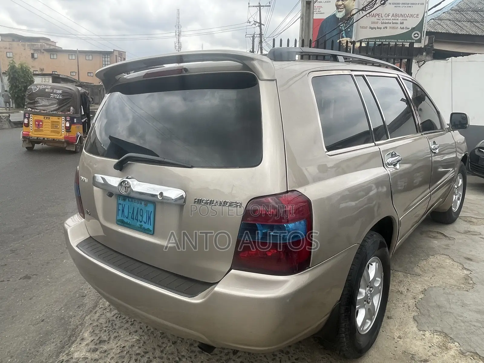 Toyota Highlander Limited V6 2006 Gold