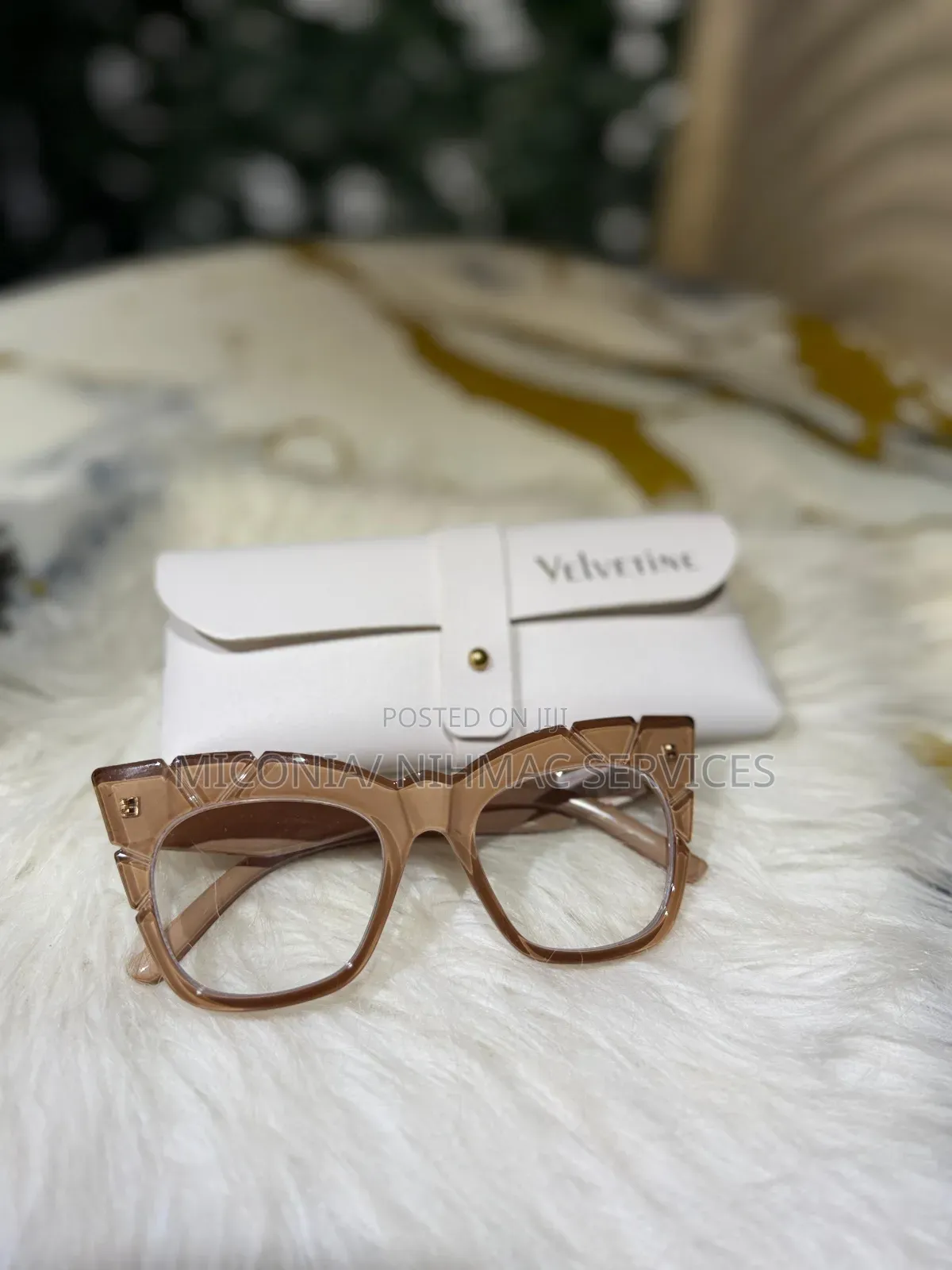 Velvetine Eyeglasses