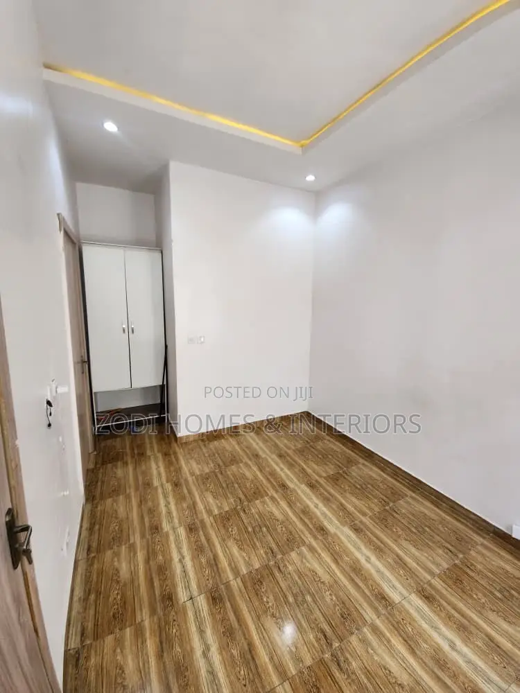 1bdrm Apartment in Royal Pine Gate 1, Lekki for rent