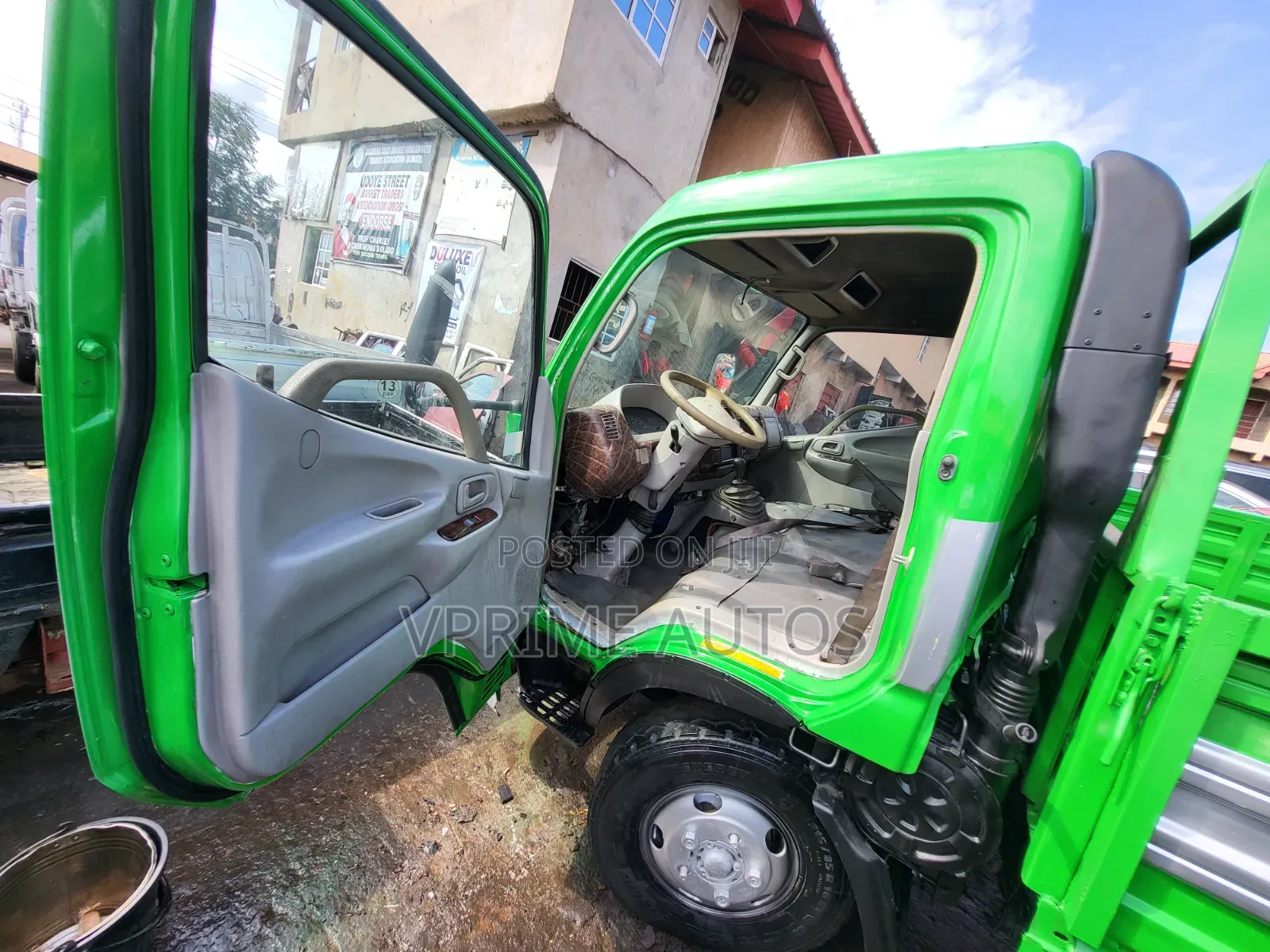 Toyota Dyna 300-Japan 2008 Green