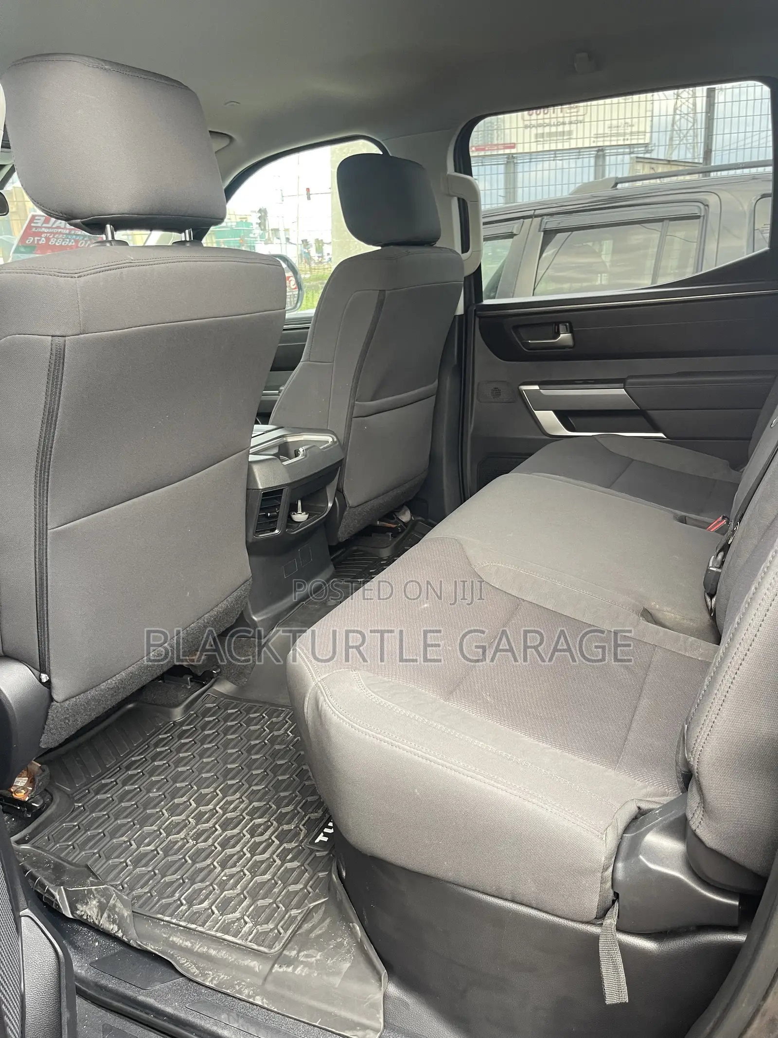 Toyota Tundra 2023 Gray