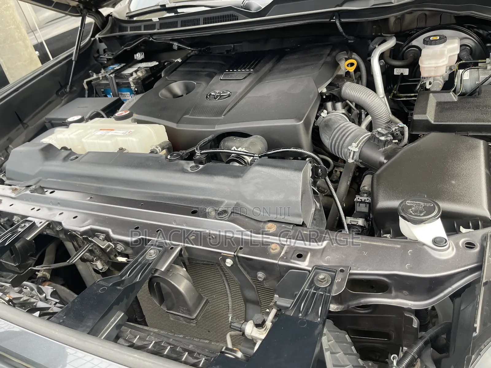 Toyota Tundra 2023 Gray