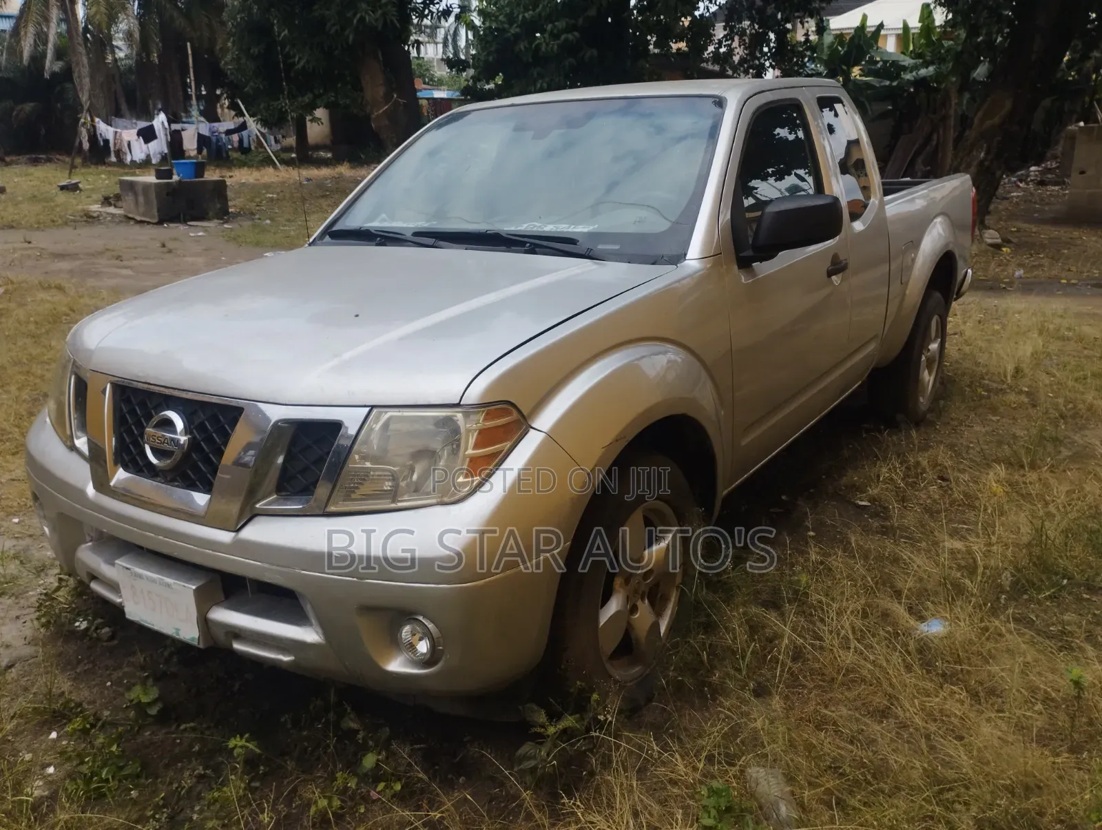 Nissan Frontier 2014 Silver