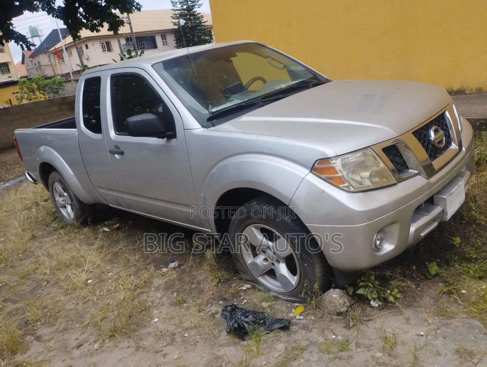 Nissan Frontier 2014 Silver