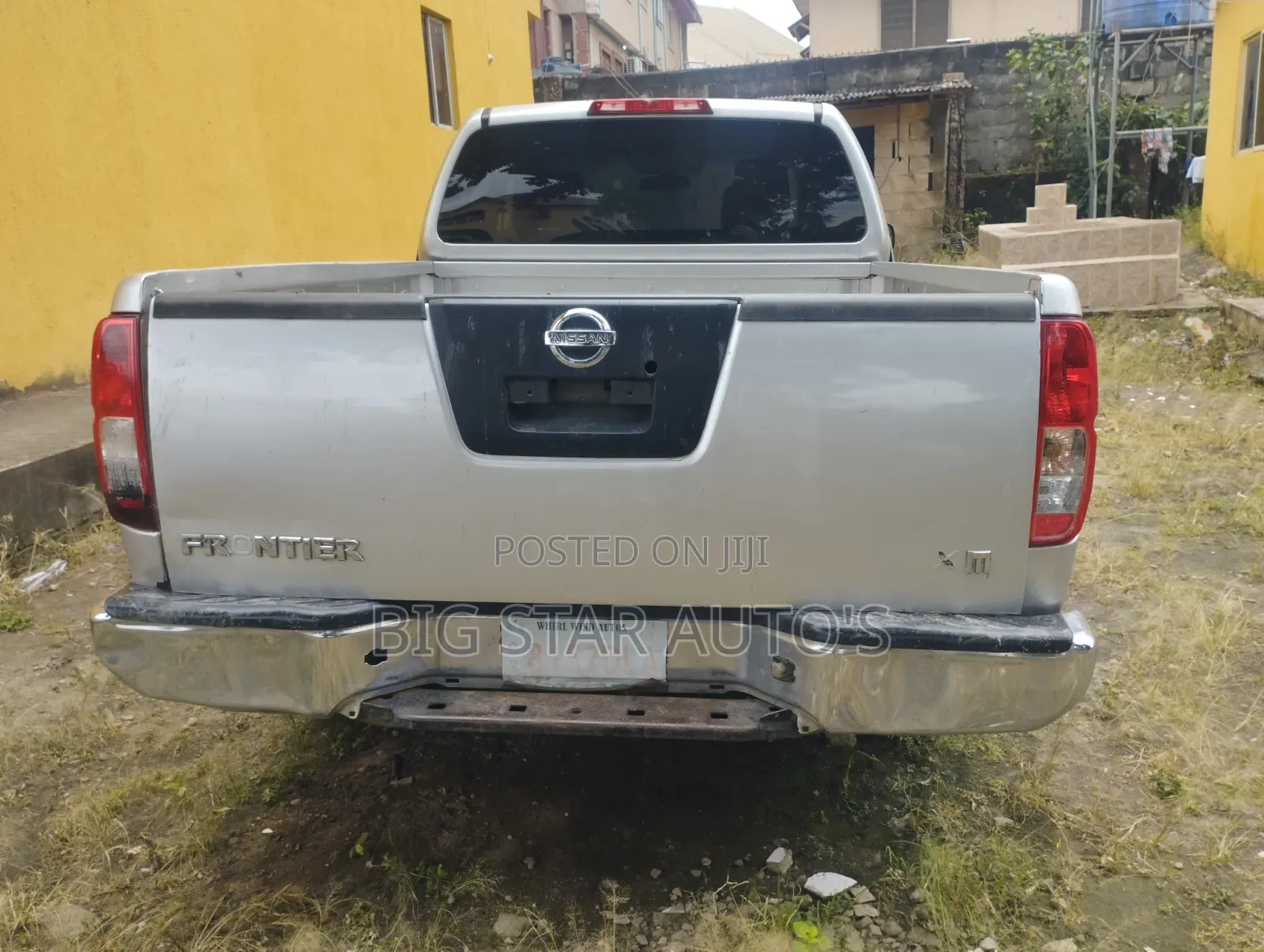 Nissan Frontier 2014 Silver