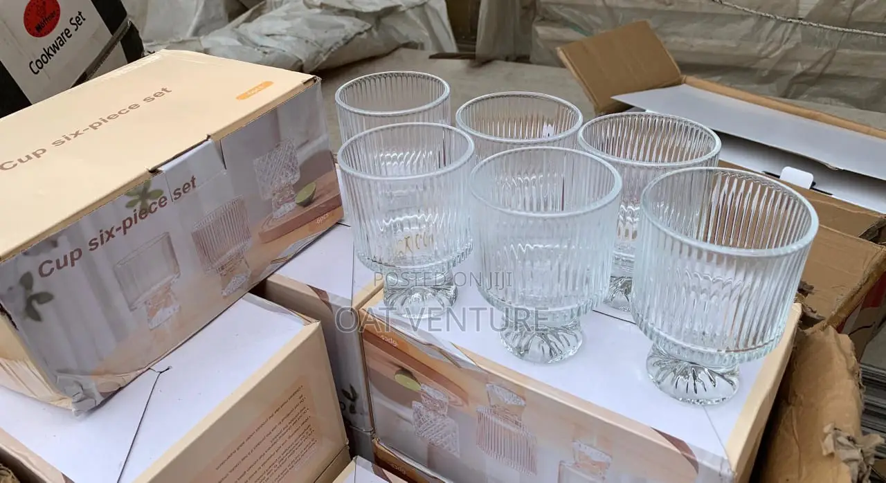 Premium 6Piece Ribbed Glass Tumbler Set With Pedestal Foot (Glassware)
