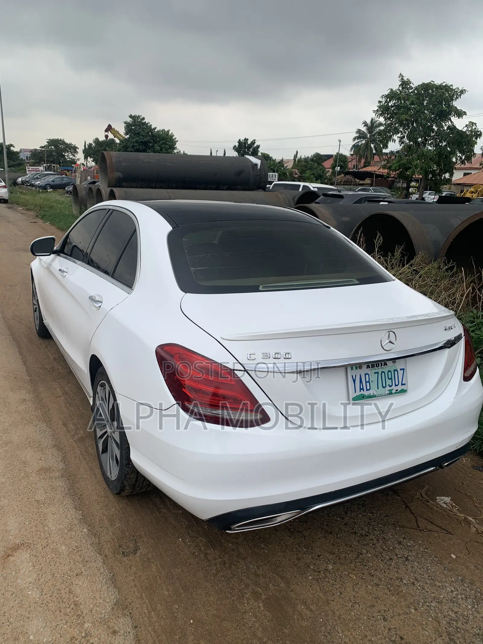 Mercedes-Benz C300 2016 White