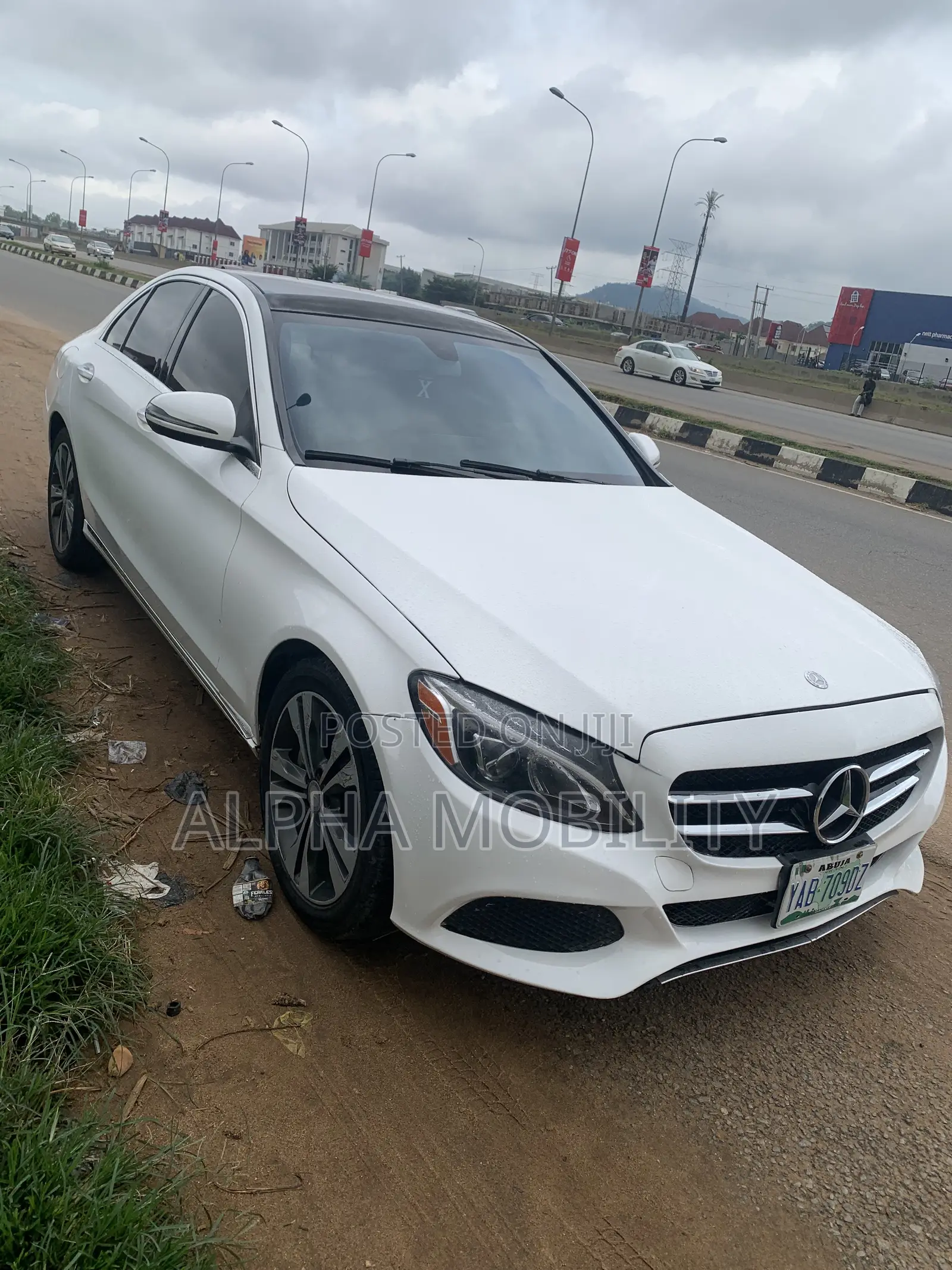 Mercedes-Benz C300 2016 White