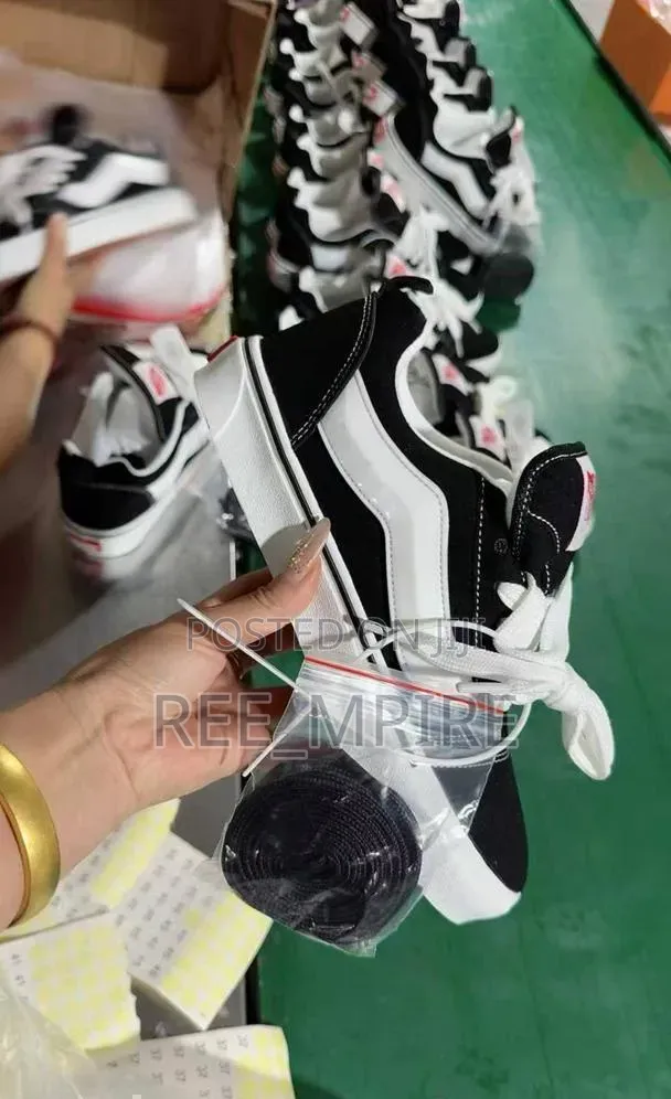 VANS High Quality Sneakers