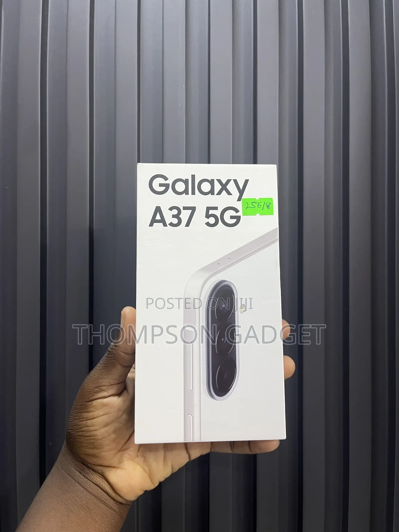 New Samsung Galaxy A37 256 GB Silver