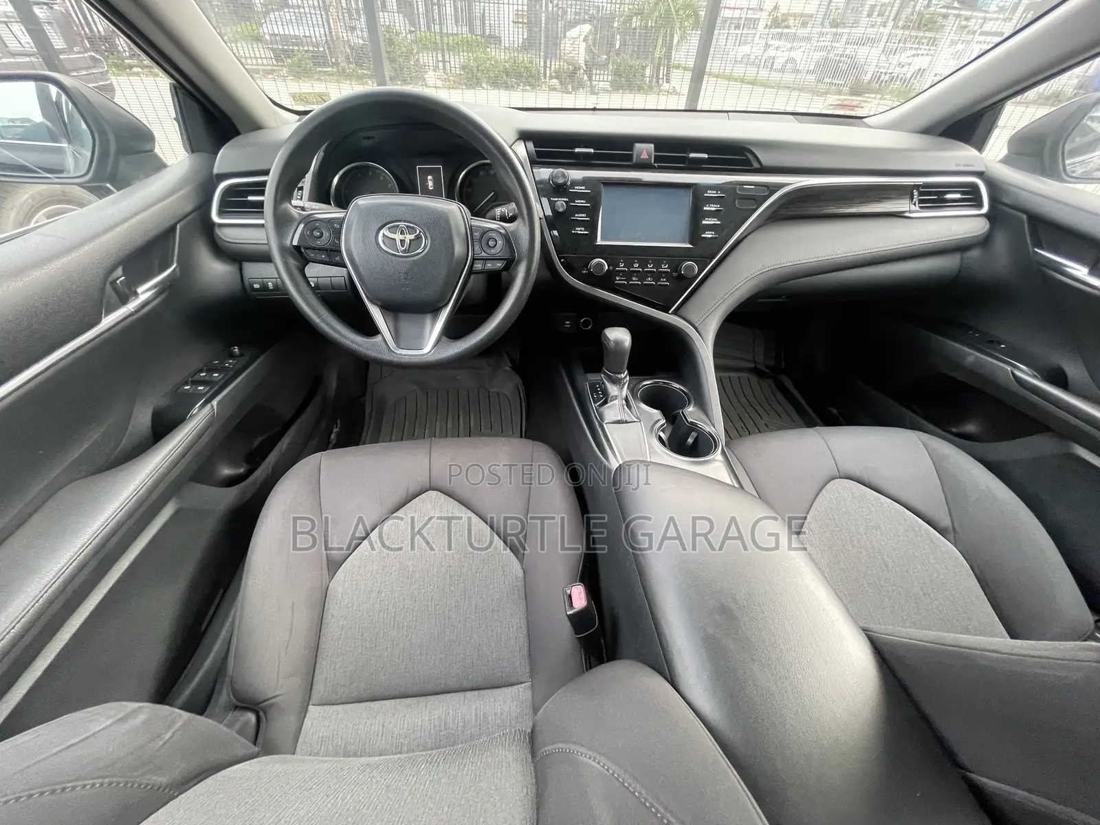 Toyota Camry 2018 Black
