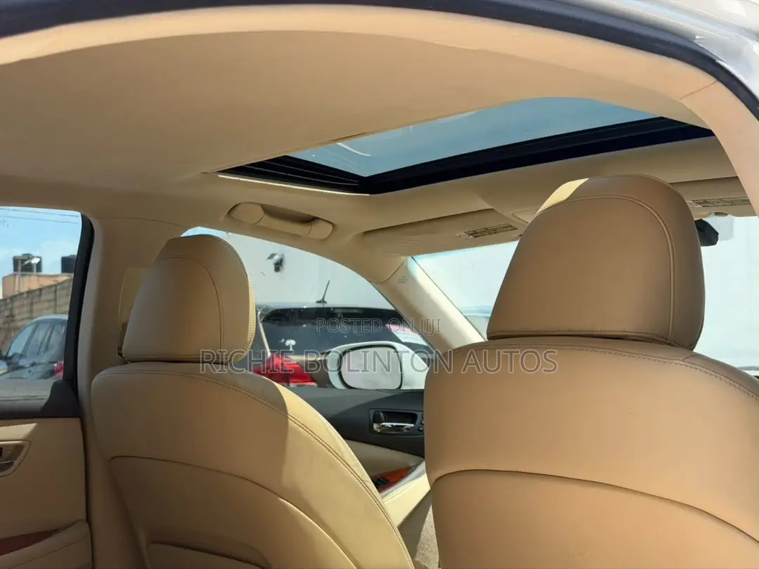 Lexus ES 350 2011 White
