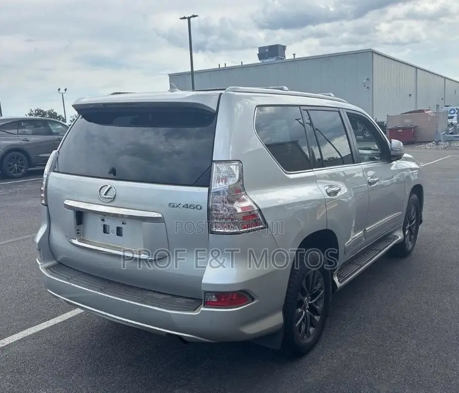 Lexus GX 460 Luxury 2015 Silver