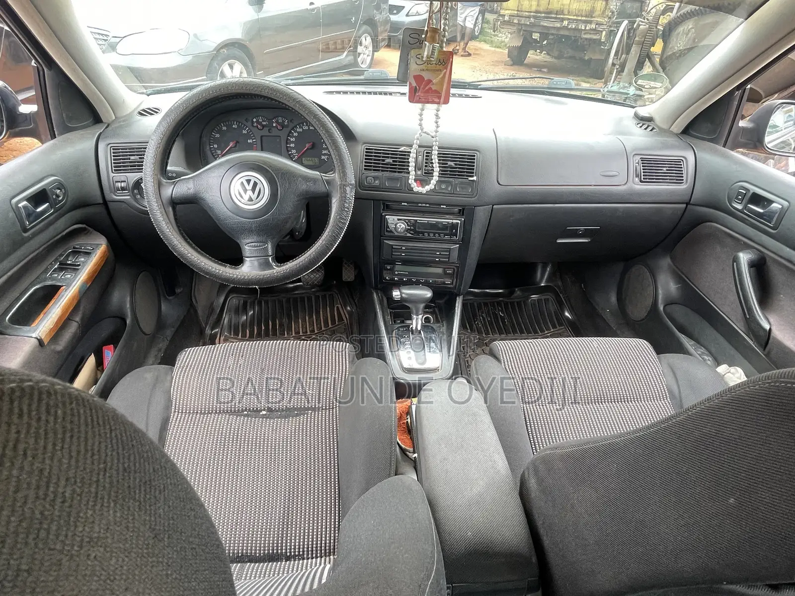 Volkswagen Golf 2004 Gray