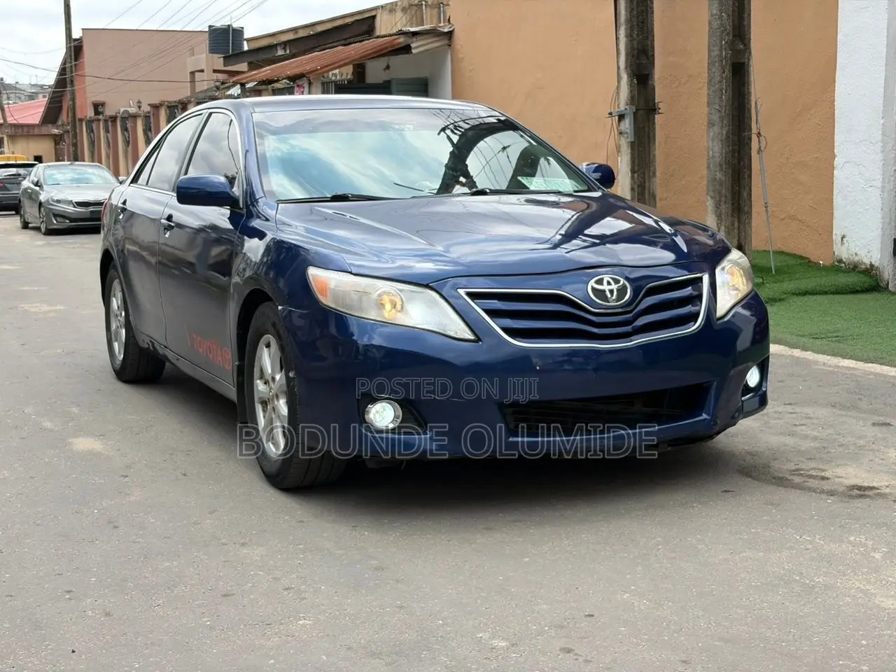 Toyota Camry 2011 Blue