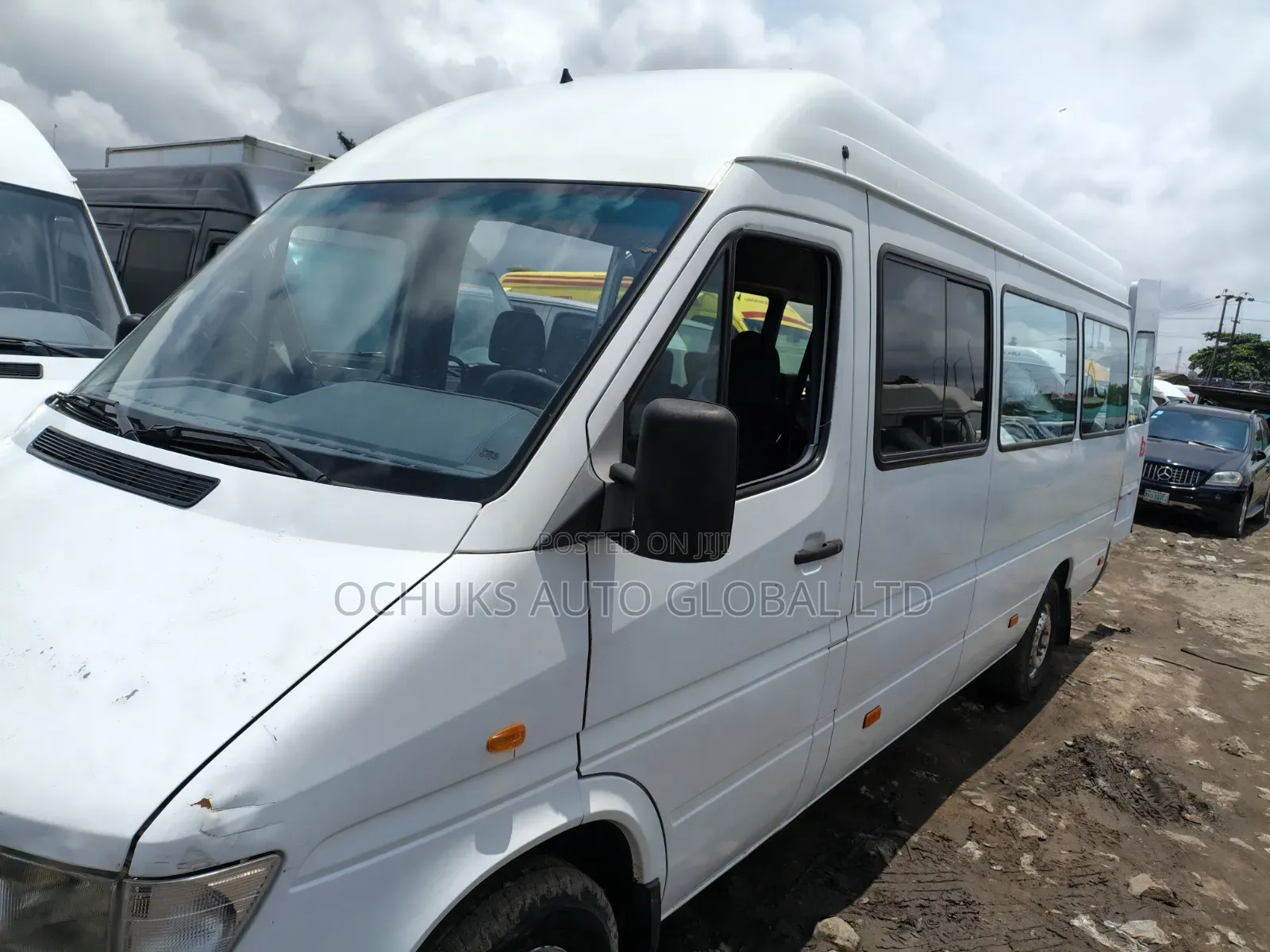 Mercedes-Benz Sprinter 2012 White