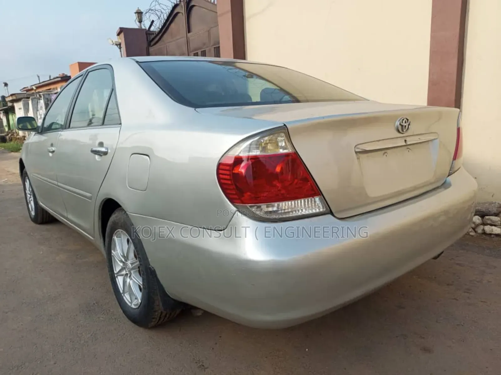 Toyota Camry XLE 4dr Sedan (2.4L 4cyl 5A) 2006 Silver