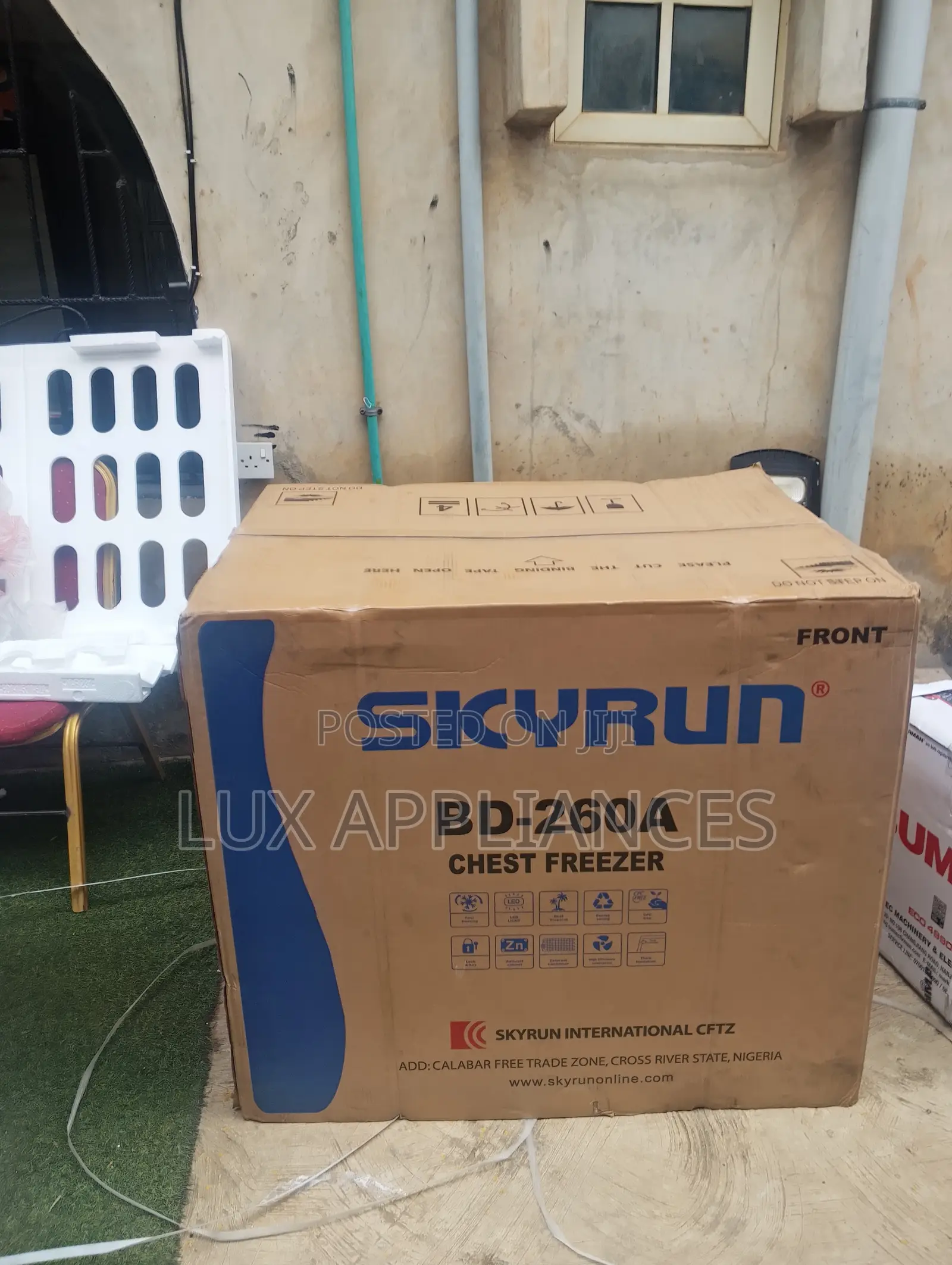 Skyrun 260L Freezer for Home and Business