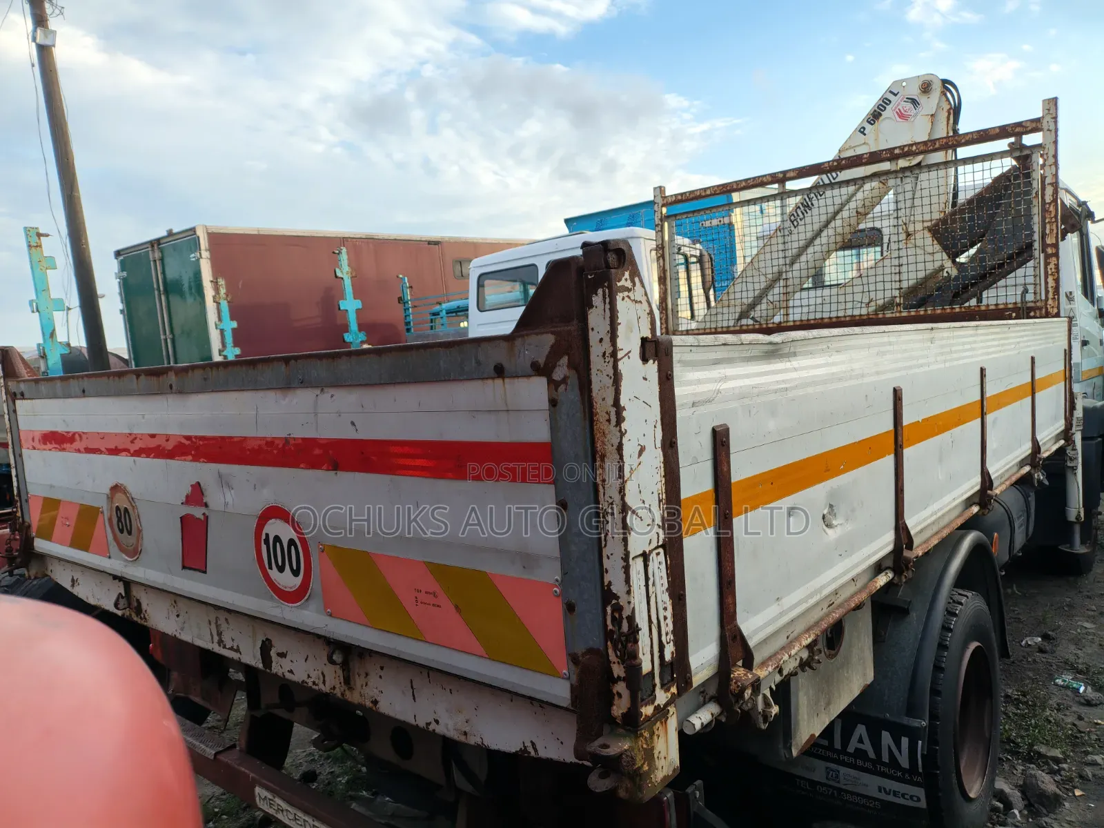 Man Diesel Truck With Hyabe and Tipping..