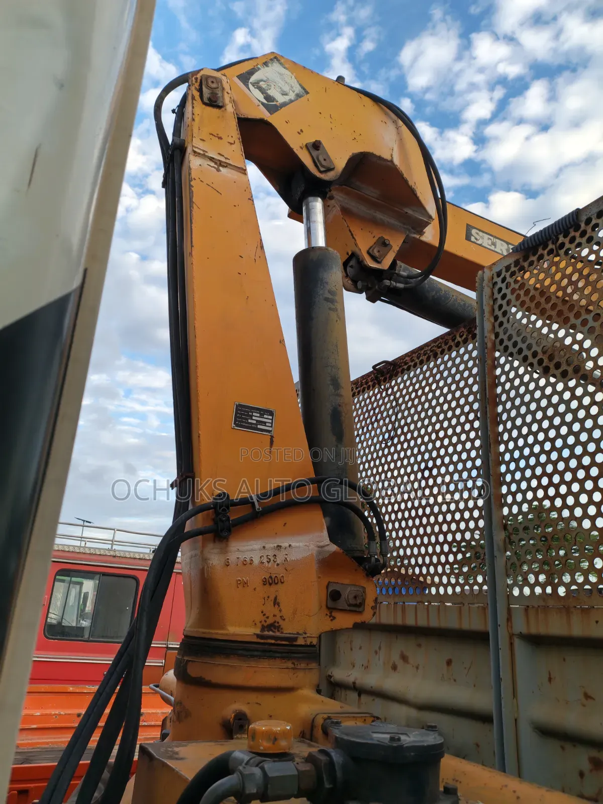 Man Diesel Truck With Hyabe and Tipping..