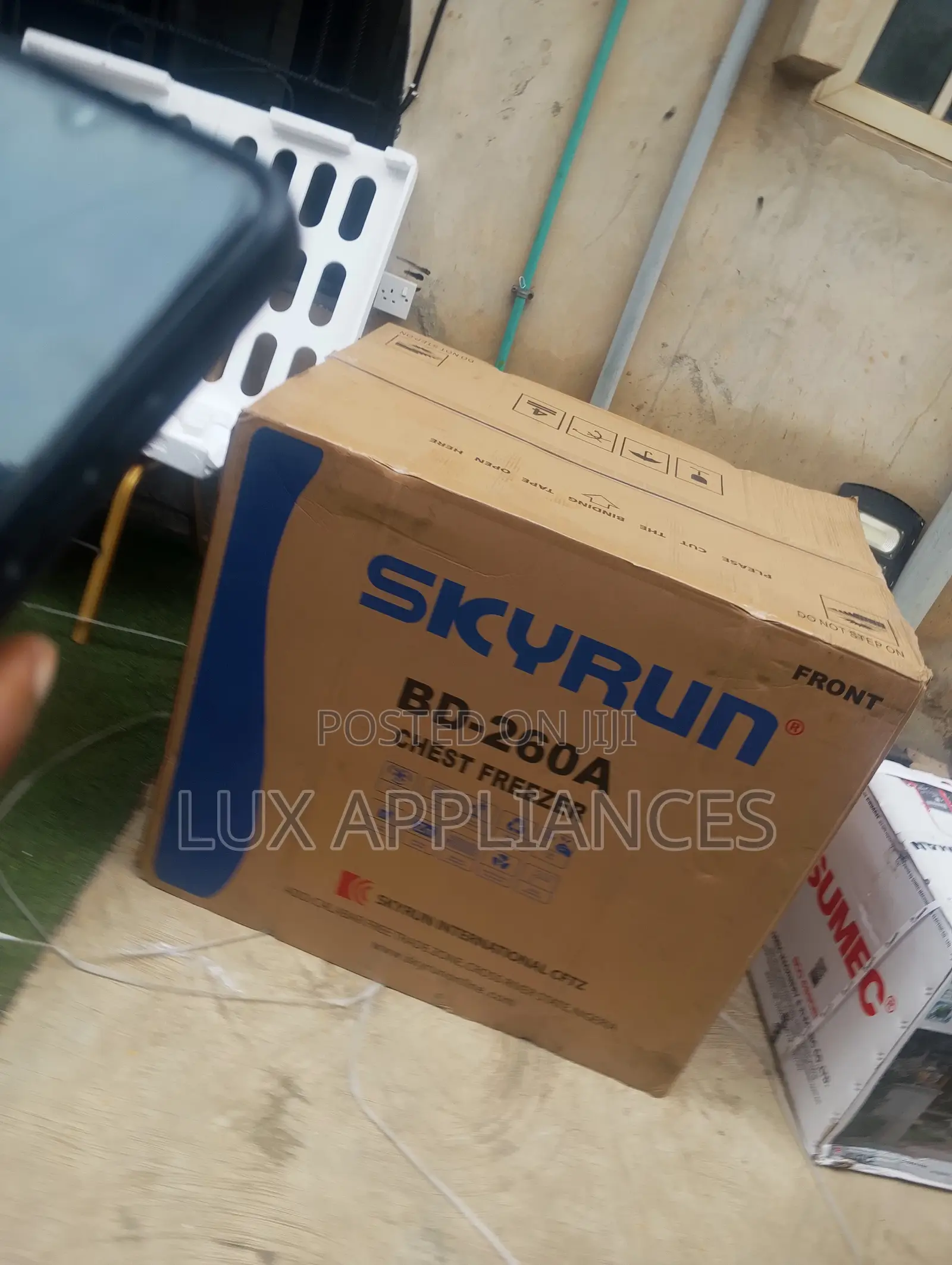 Skyrun 260L Reliable Chest Freezer