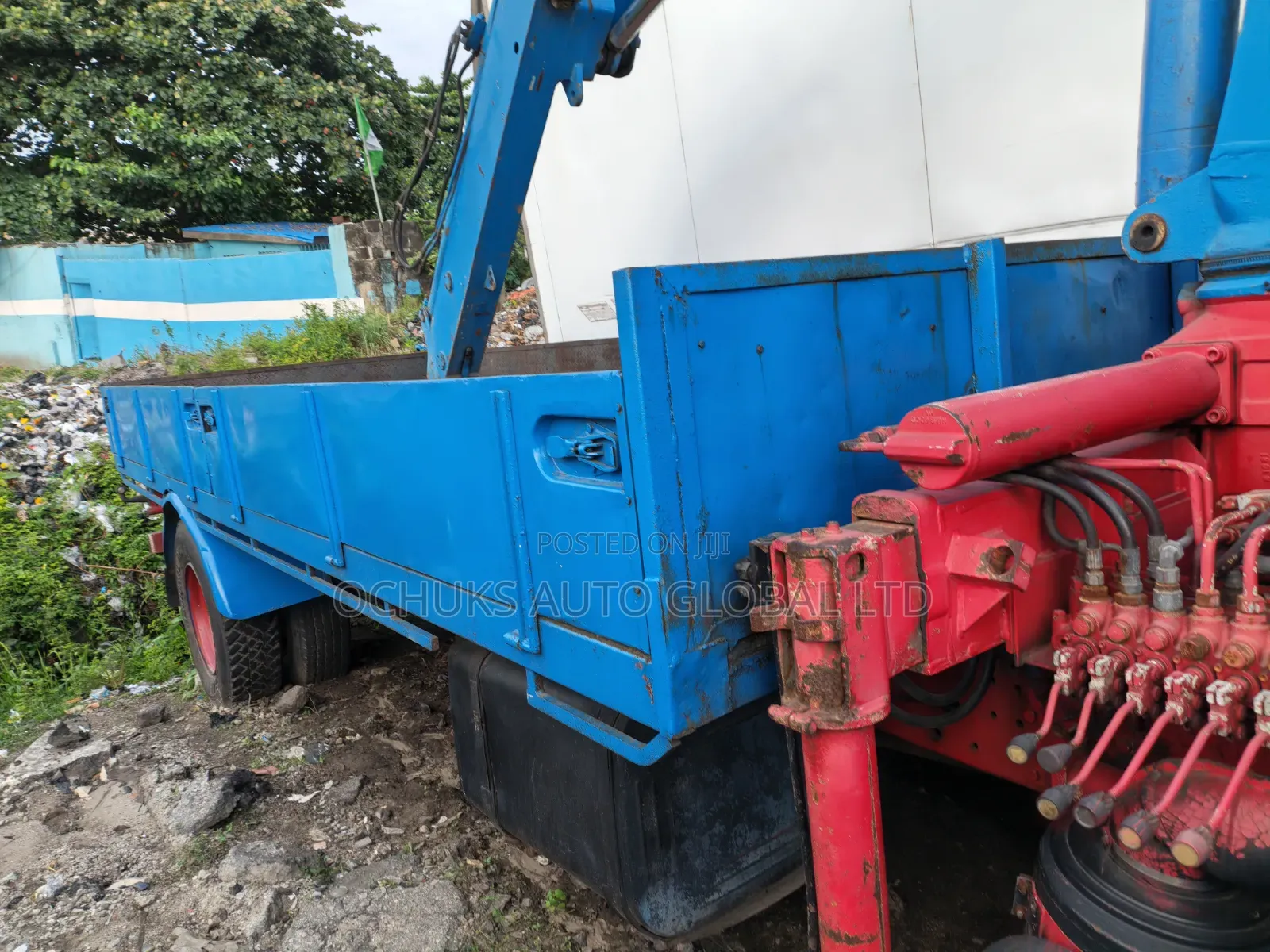 Scanier Truck With Hyabe 10 Bolts 6 Tyers Long Chassis...