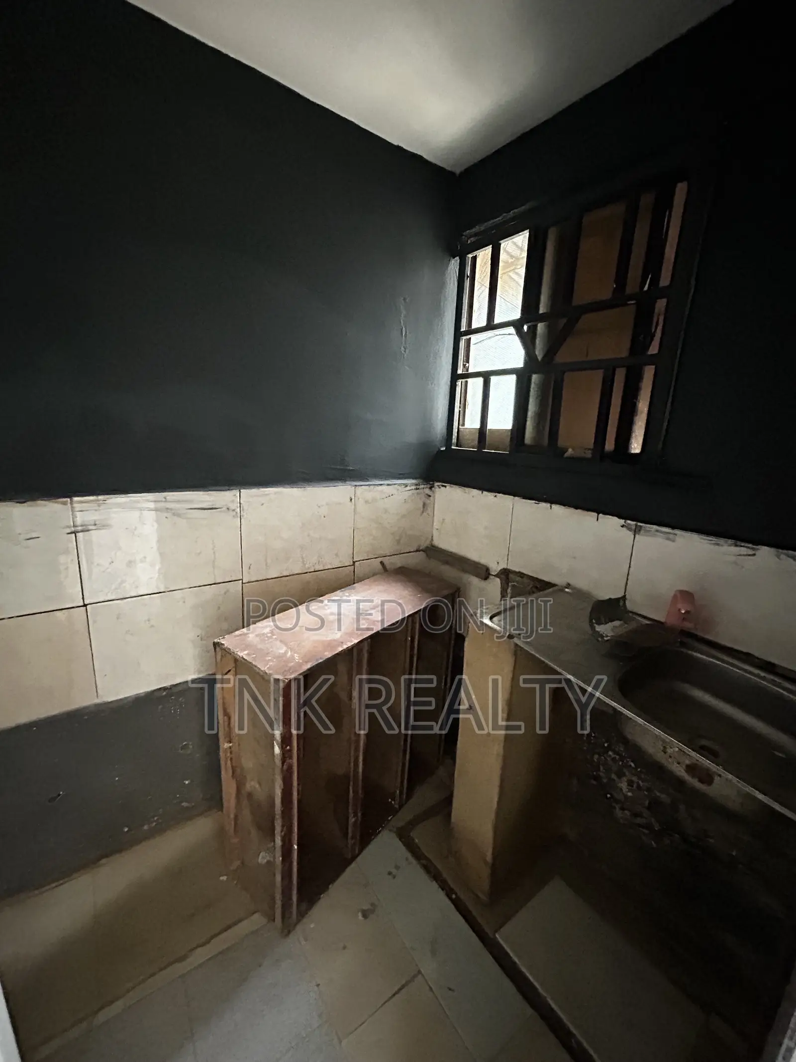 Mini Flat in Jahi for rent